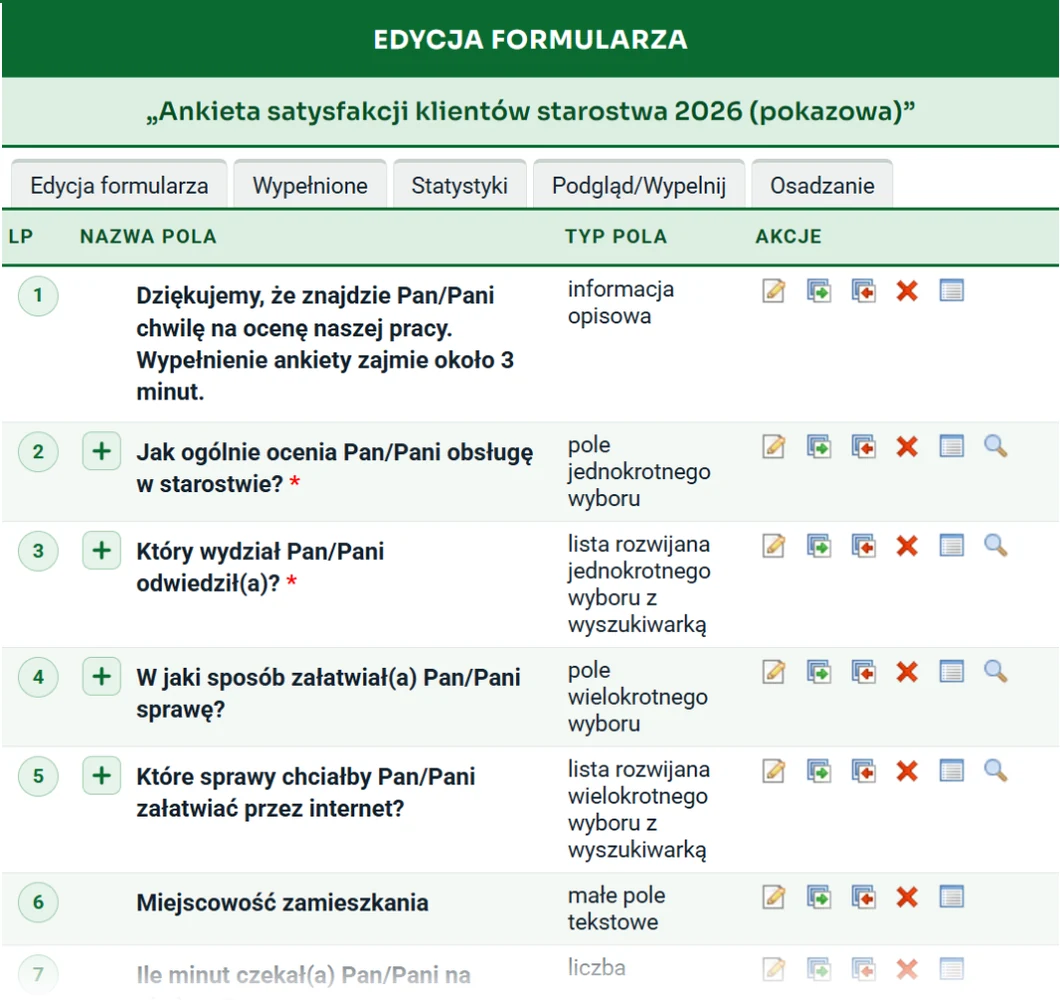 Panel formularze.org: lista pól ankiety satysfakcji klientów starostwa z różnymi rodzajami pól